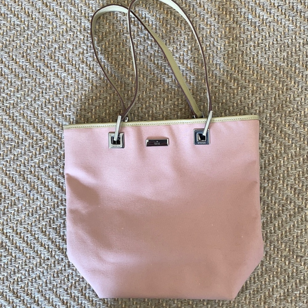 Authentic Gucci pink purse